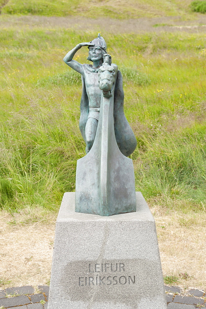 Leifur Eiriksson, Leif Ericson, small bronze statue, Eiriksstaï£¿ir, Eiriksstadir, Iceland, Scandinavia, Northern Europe, Europe