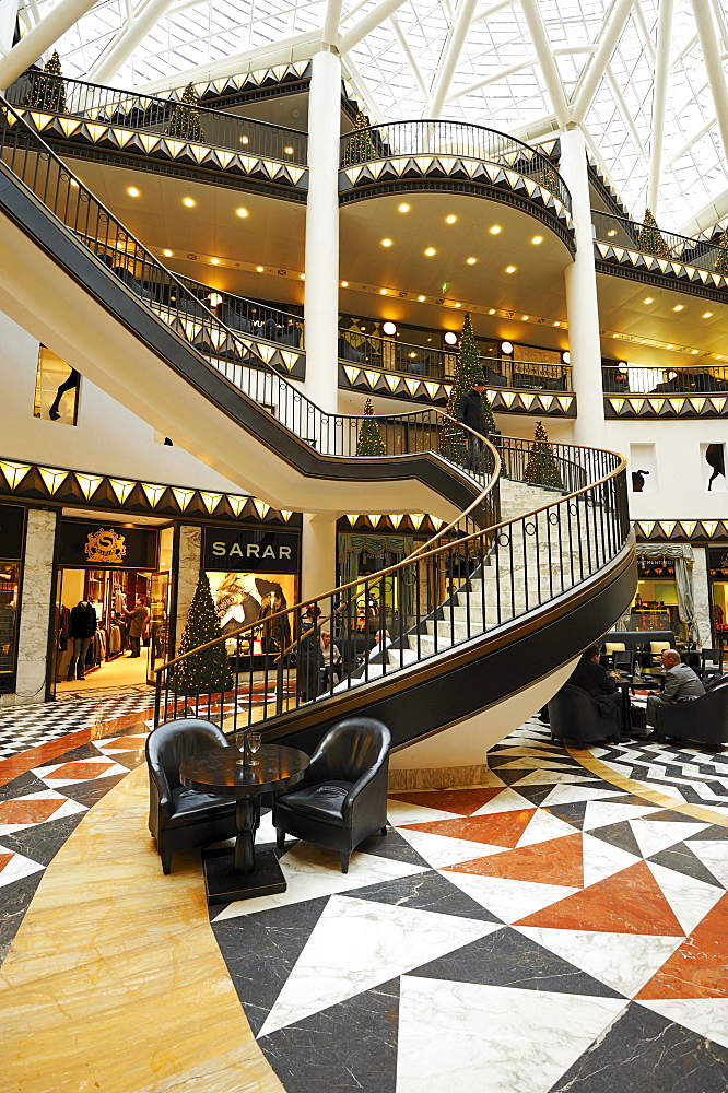 Interior, luxury department store Quartier 206, by architect Henry Cobb, Friedrichstadt-Passagen, Friedrichstrasse, Mitte district, Berlin, Germany, Europe