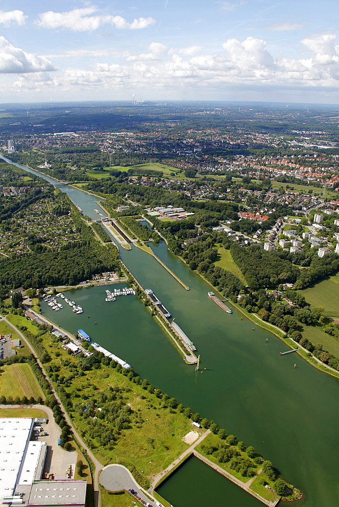 Aerial view, Mark Dion research station, Gesellschaft der Amateur-Ornithologen art project, Emscherkunst.2010 art project, Bogomir Ecker, Buelent Kullukcu, artworks on the Emscher river, Herner Meer site, Herne, Ruhr area, North Rhine-Westphalia, Germany,