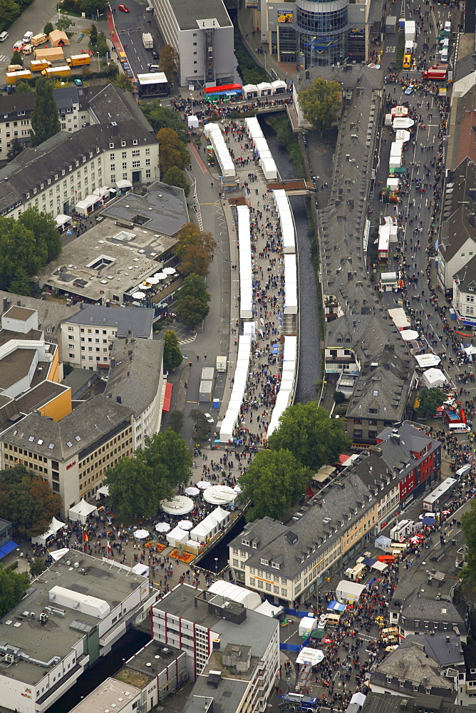 Aerial view, NRW-Day 2010, 60 stages livening up the city centre between Oberschloss, upper castle, and the Apollotheater, Siegen, Siegerland, North Rhine-Westphalia, Germany, Europe