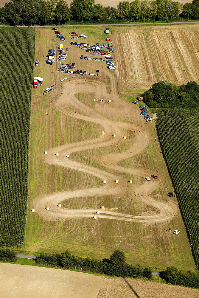 Aerial view, Heessen, car race, mowed field, demolition derby, Hamm, Ruhrgebiet region, North Rhine-Westphalia, Germany, Europe