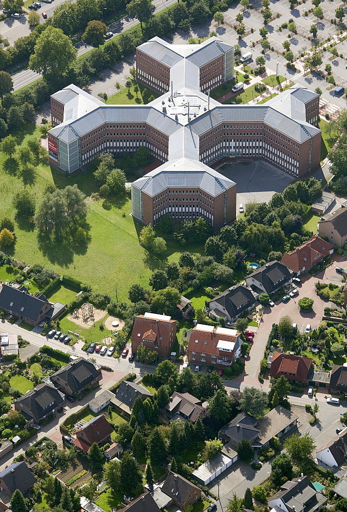 Aerial view, cross-shaped office building, Haskel Hochdrucksysteme high pressure systems GmbH, Wesel, Ruhrgebiet region, Niederrhein, North Rhine-Westphalia, Germany, Europe