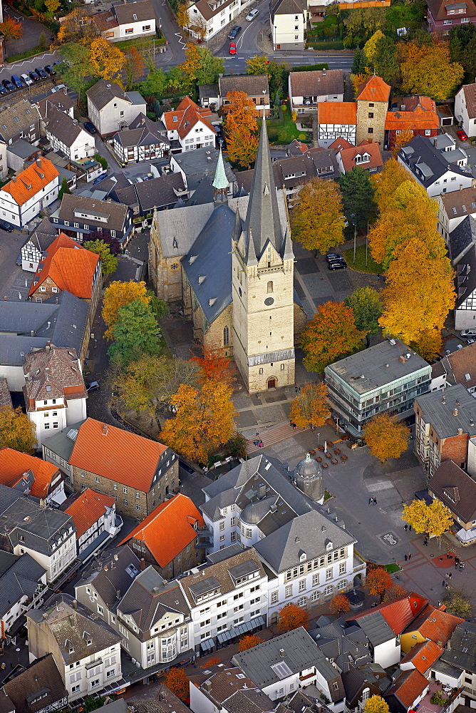 Aerial view, city church of St. Vincent, Menden, Maerkischer Kreis county, North Rhine-Westphalia, Germany, Europe