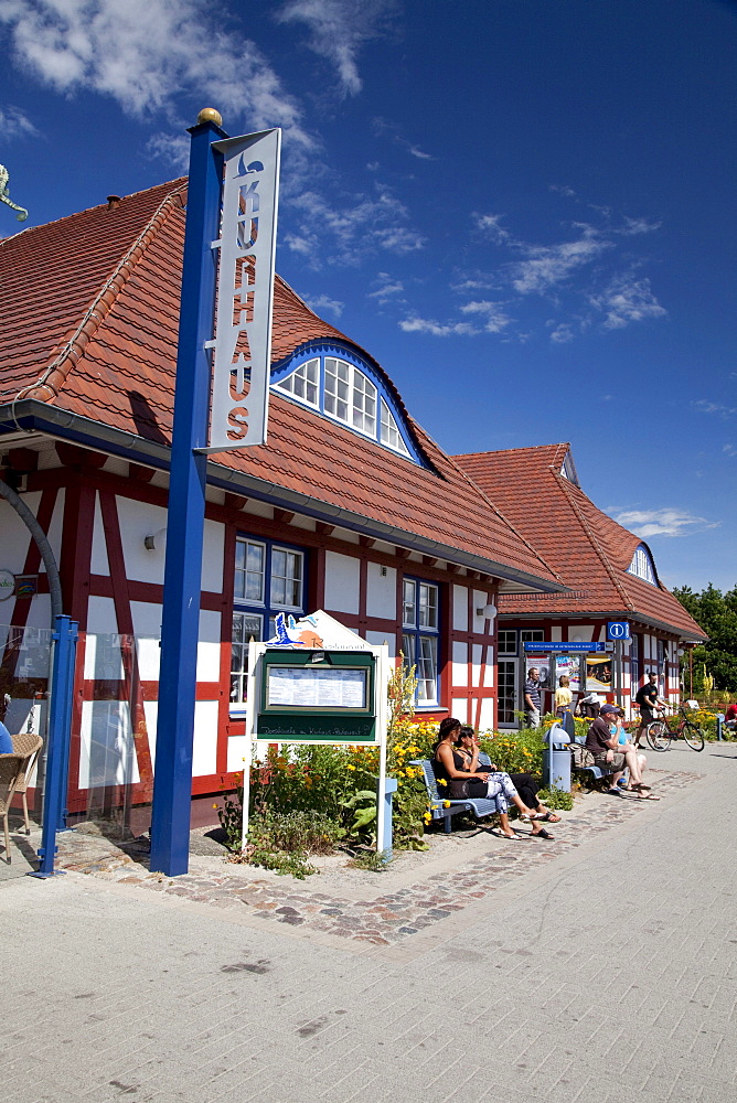 Spa hotel, tourist information, Baltic Sea spa of Zingst, Fischland Darss Zingst peninsula, Mecklenburg-Western Pomerania, Germany, Europe