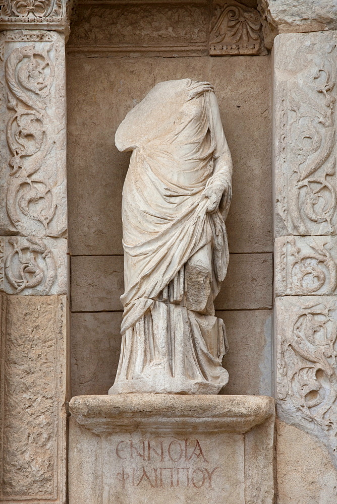 Statue in front of the Celsus Library, Ephesus, Selcuk, Lycia, Turkey, Asia