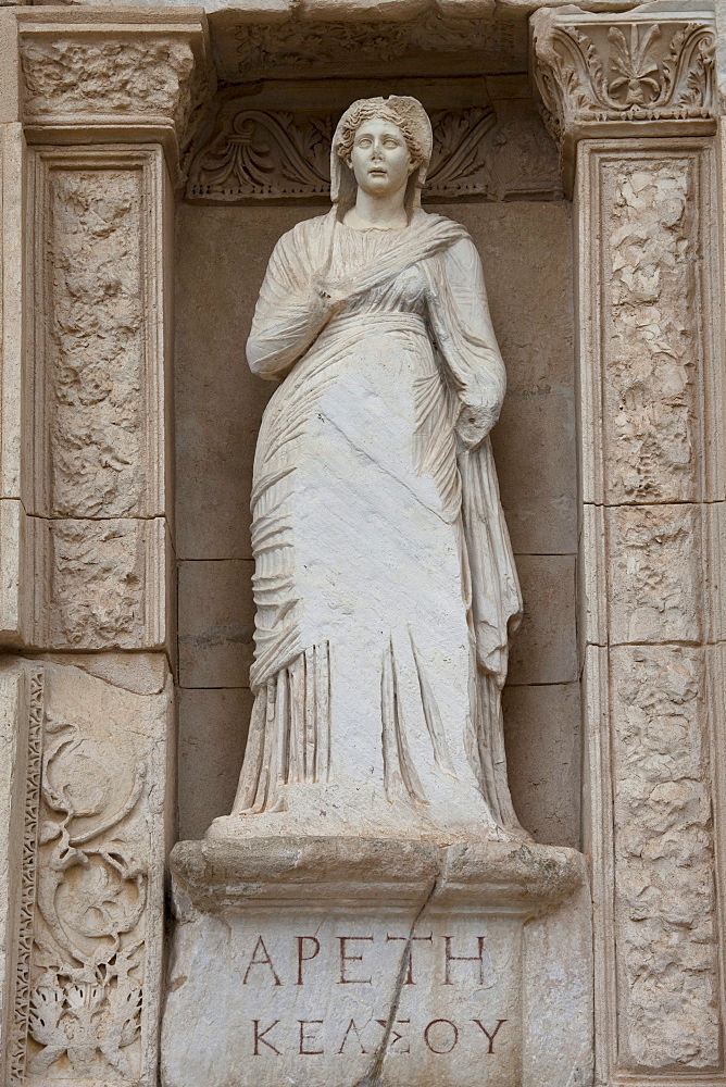 Statue in front of the Celsus Library, Ephesus, Selcuk, Lycia, Turkey, Asia