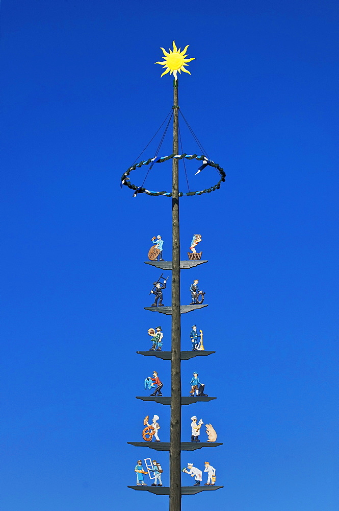 Top of a Maypole, crafts scenes from various guilds, Prien, Upper Bavaria, Germany, Europe