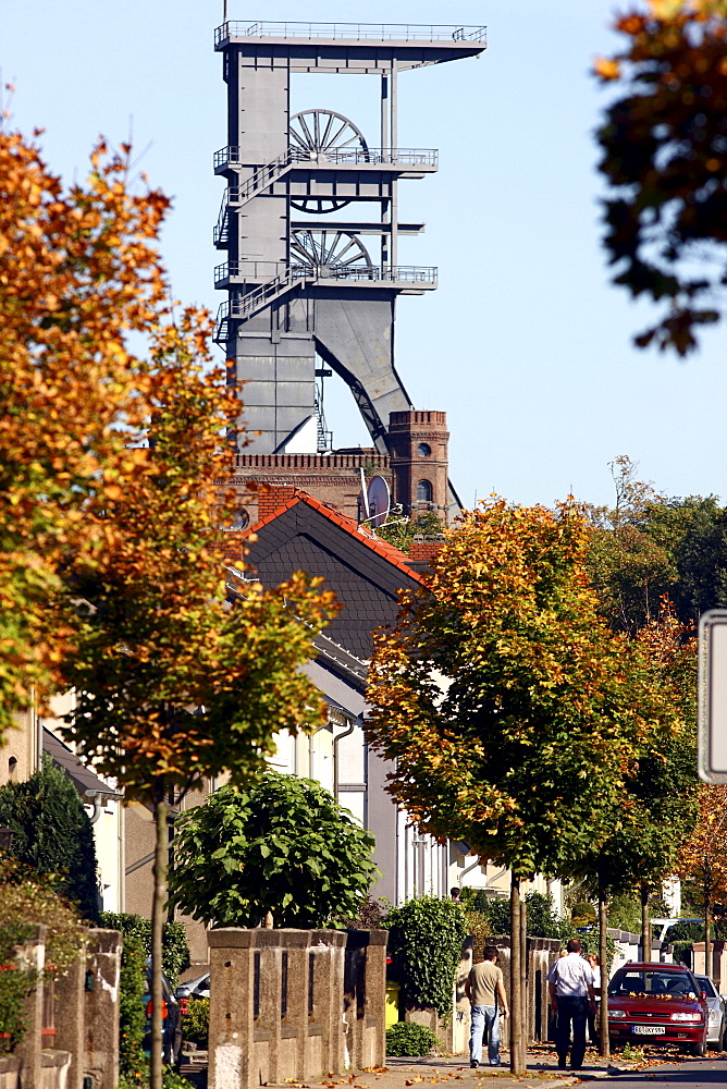 Malakowturm tower of the disused Zeche Prosper coal mine, today a museum, cultural center, located on the grounds of the former Zeche Prosper coke plant, mining settlement on Steigerstrasse street in Bottrop, North Rhine-Westphalia, Germany, Europe