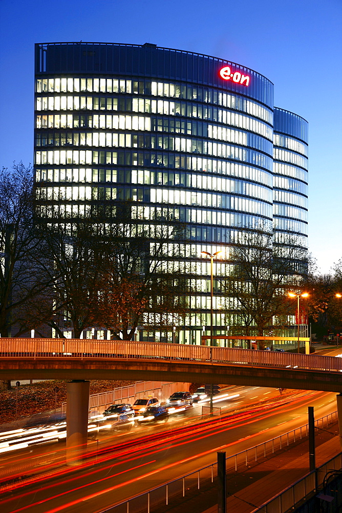 New headquarters of EON Ruhrgas AG, almost 2, 000 employees started working in the new administrative building in October 2010, Essen, North Rhine-Westphalia, Germany, Europe