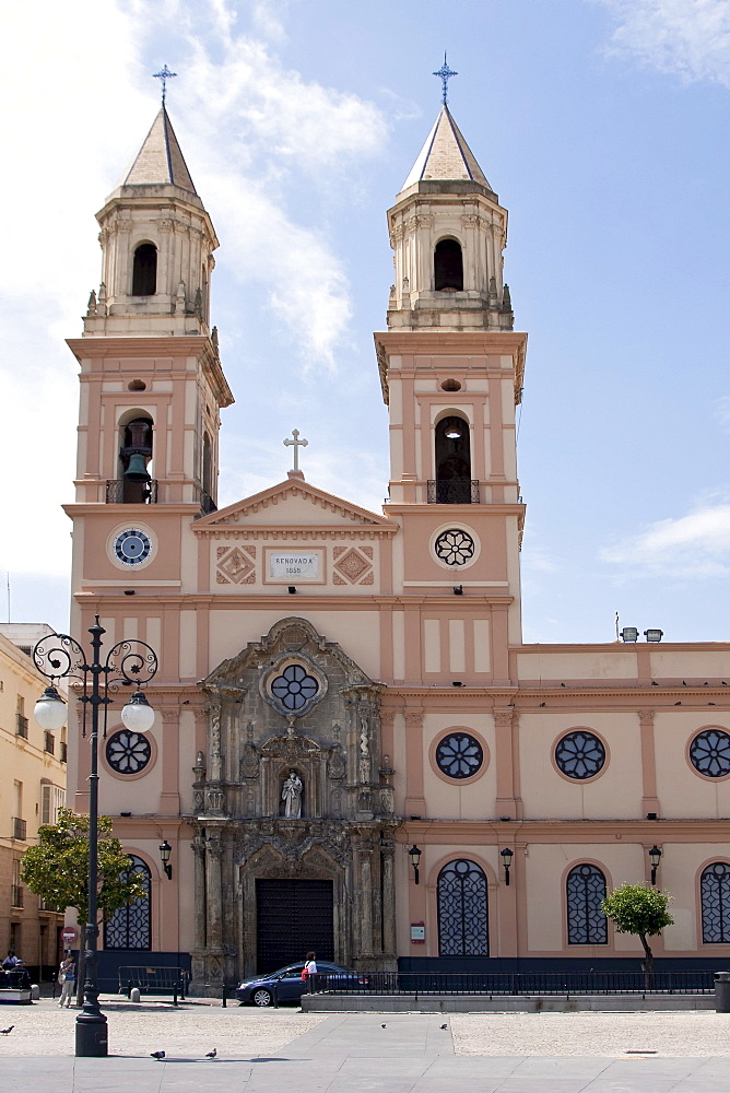 Church of Parroquia de San Antonio on the square of the same name in the Andalusian port city of Cadiz, Spain, Europe