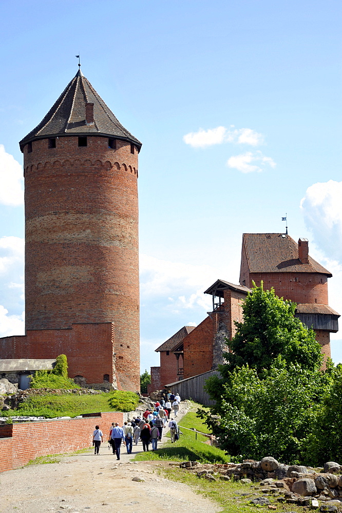 Keep with bishop's castle, Turaida Castle, Turaida, Latvia, Baltic States, Northern Europe