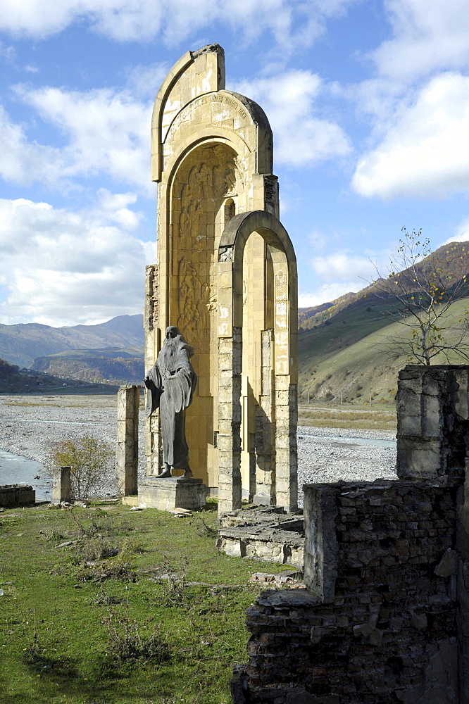 Monument of Sulkhan-Saba Orbeliani, Georgian prince and writer, Nadibani, Aragvi Valley, Georgian Military Road, Caucasus, Georgia, Middle East