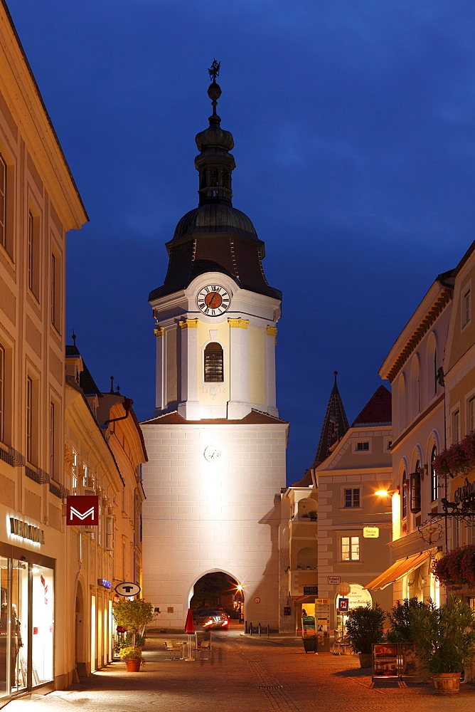 Obere Landstrasse street with Steiner Tore gate tower, old town, Krems, Wachau, Waldviertel region, Lower Austria, Austria, Europe