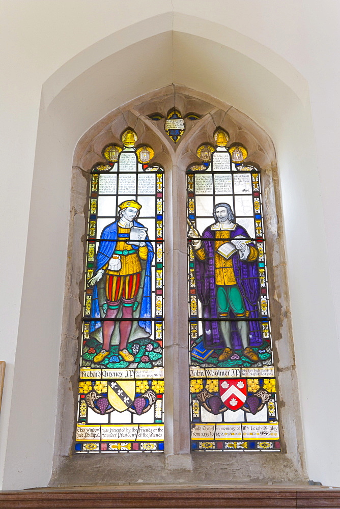 Stained glass window, The Guild Chapel interior, Stratford-upon-Avon, Warwickshire, England, United Kingdom, Europe