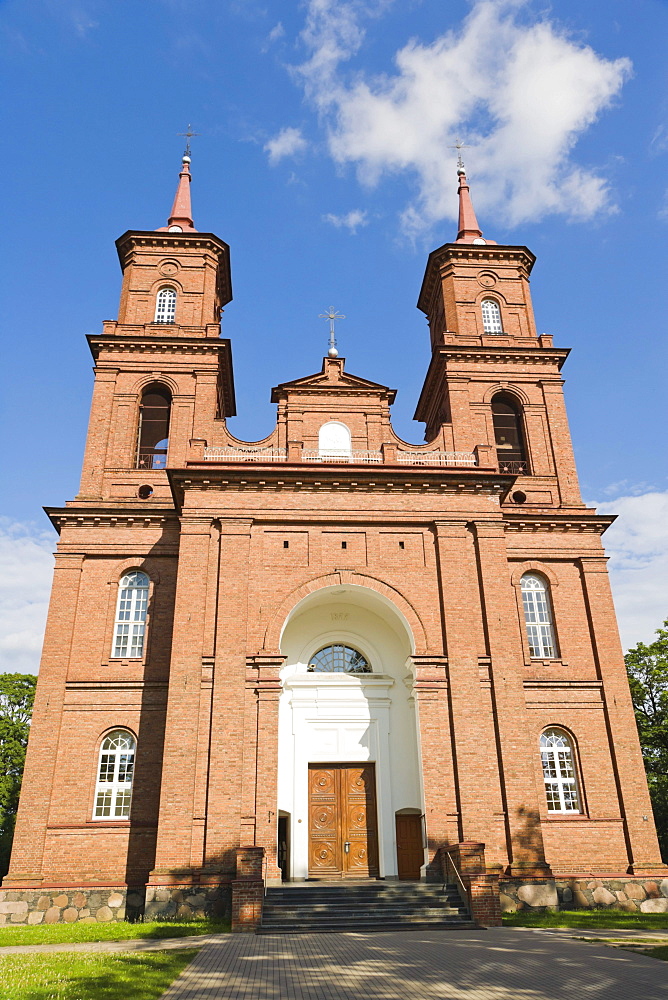 Panevezio Sv apastalu Petro ir Povilo baznycia, Church of apostles St Peter and St Paul, Panevezys, Lithuania, Northern Europe