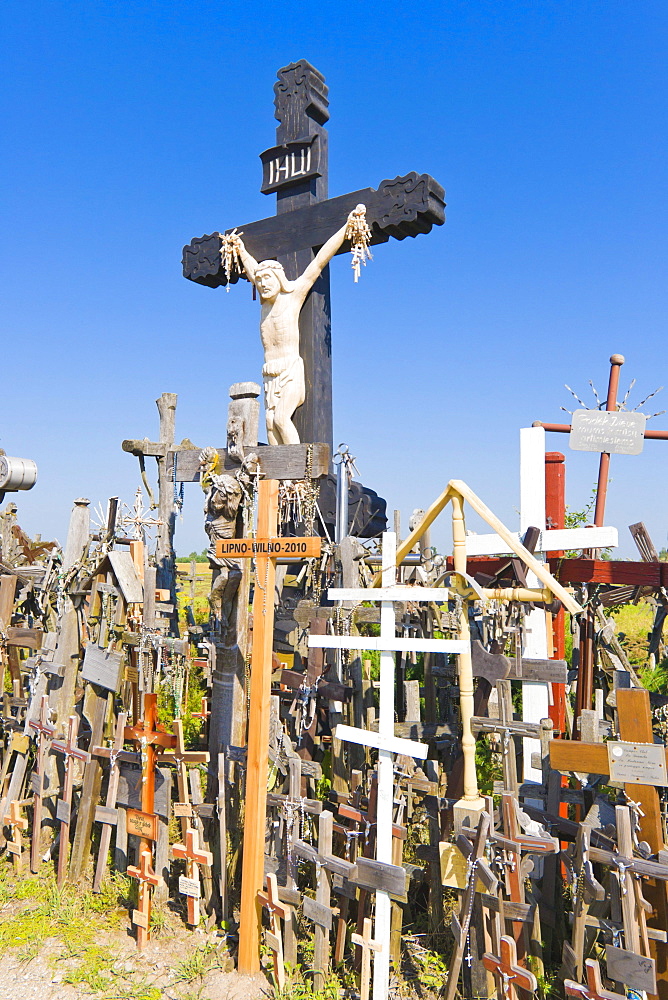 Kriziu kalnas, The Hill of Crosses, a site of pilgrimage, 12 km north of the city of Siauliai, Lithuania, Northern Europe