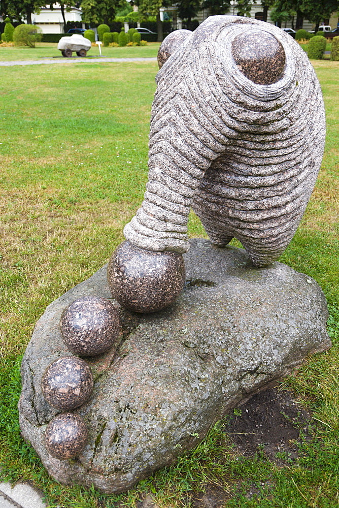 Dzervenu edajs, Cranberry eater, sculpture by Karlis Ile, Dzirnavu Laukums square, Ventspils, Kurzeme, Latvia, Northern Europe