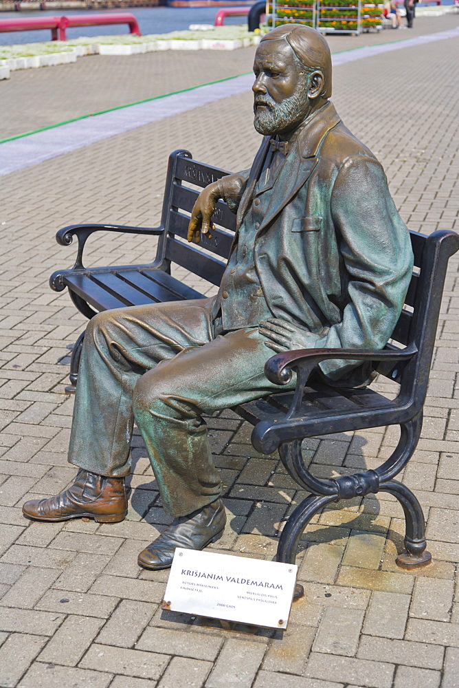 The Founder of the Latvian Seafaring, Krisjanis Valdemars, monument, Spikeru piekraste, Ostas Street Promenade, also known as Venta Embankment, Ventmala, Ventspils, Kurzeme, Latvia, Northern Europe