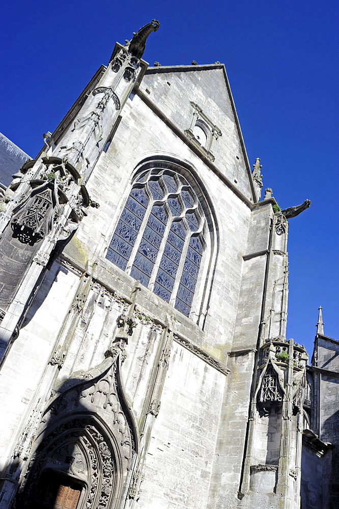 Basilique Saint Jean le Baptiste basilica, Chaumont, Champagne, France, Europe