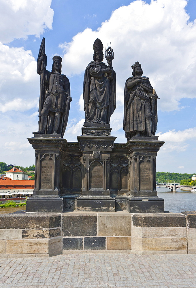 Statue of Saints Norbert of Xanten, Wenceslas and Sigismund, Charles Bridge, Vltava river, UNESCO World Cultural Heritage, Prague, Czech Republic, Europe