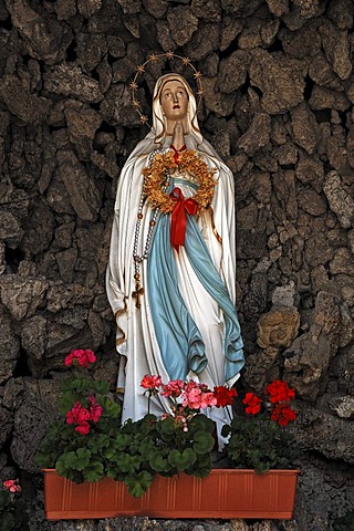 Virgin Mary in a grotto outside the Church of St. George, Kirchplatz, Boebing, Upper Bavaria, Germany, Europe