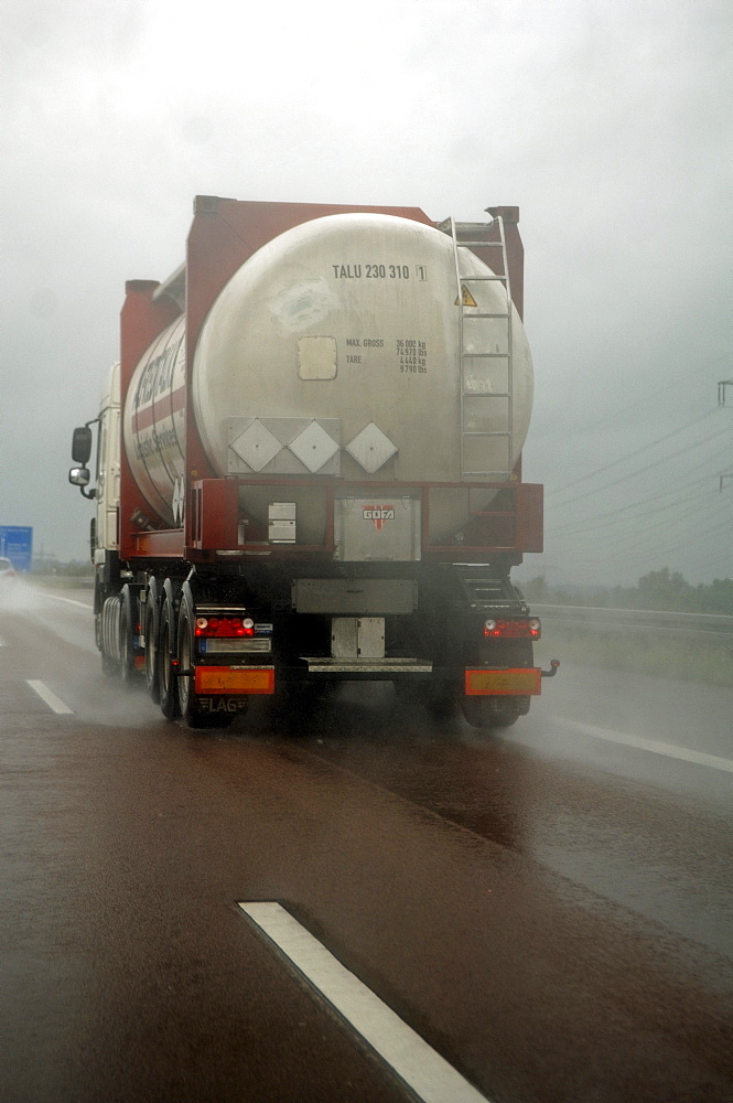 Chemical transport on a wet highway, A9 motorway Nuremberg-Bayreuth, Bavaria, Germany, Europe