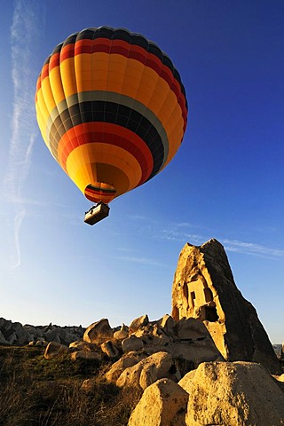 Balloon flight over the valley of Goereme, Cappadocia, Turkey, Western Asia