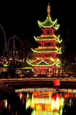 The Chinese Tower in Tivoli with Christmas decoration, Copenhagen, Denmark, Europe
