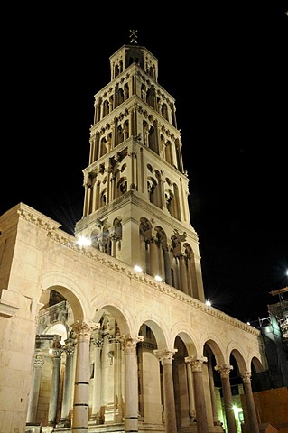 Historic town centre, night, tower of the Cathedral of Sveti Duje, Peristyle, Diocletian's Palace, Split, Croatia, Europe