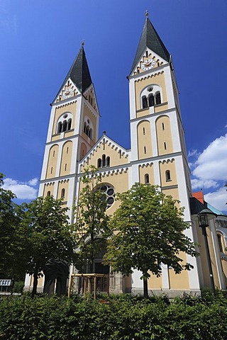 Neo-Romanesque Church of St. Joseph in the historic town centre of Weiden, Upper Palatinate, Bavaria, Germany, Europe