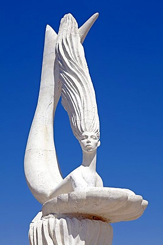 Statue at the port, Marmaris, Turkish Aegean, Turkey, Asia