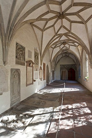 Cloister, Cathedral of Our Lady, Cathedral of Augsburg, Augsburg, Bavaria, Germany, Europe