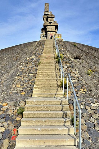 Piece of art "Himmelstreppe" or Stairway to Heaven by the artist Herman Prigann on the top of the Halde Rheinelbe heap, sculpture made of concrete blocks, Ueckendorf district, Gelsenkirchen, North Rhine-Westphalia, Germany, Europe