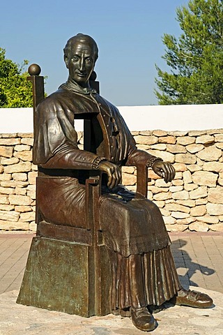 Christian dignitary, church square, sculpture, Saint Gertrude, Ibiza island, Pityuses, Balearic Islands, Spain, Europe