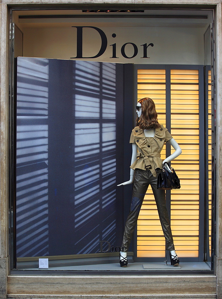 Fashion shop, Dior, Via Condotti, Rome, Italy, Europe