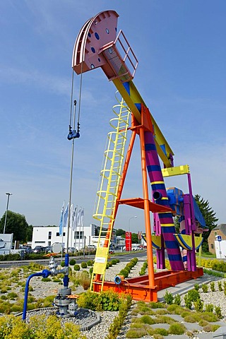 Pumpjack as memorial, Zistersdorf, Weinviertel quarter, Lower Austria, Europe