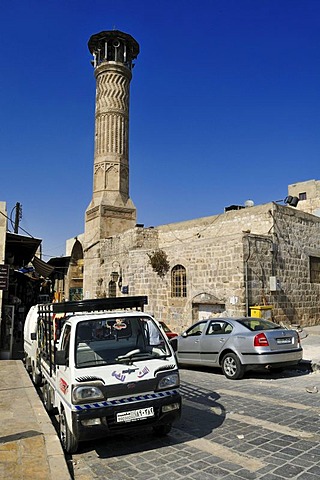 Historic minaret and mosque in the historic town of Aleppo, Unesco World Heritage Site, Syria, Middle East, West Asia