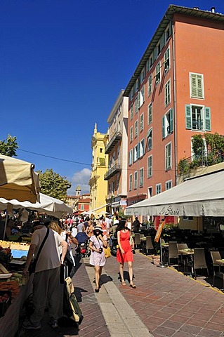 Marche aux Fleurs market on Cours Saleya square, Nice, Departement Alpes-Maritimes, Region Provence-Alpes-Cote d'Azur, France, Cote d'Azur, Europe