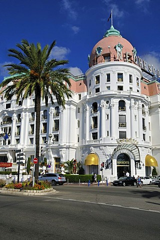 Famous Hotel Negresco, Nice, Departement Alpes-Maritimes, Region Provence-Alpes-Cote d'Azur, France, Cote d'Azur, Europe