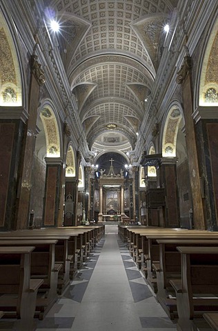 Indoor view of the Duomo, Cathedral of Rieti, official name Cattedrale di Santa Maria Madre di Dio, Cattedrale dell'Assunta, begun in 1109, consecrated in 1225, radical baroque renovation in 1639, Rieti, Latium, Italy, Europe