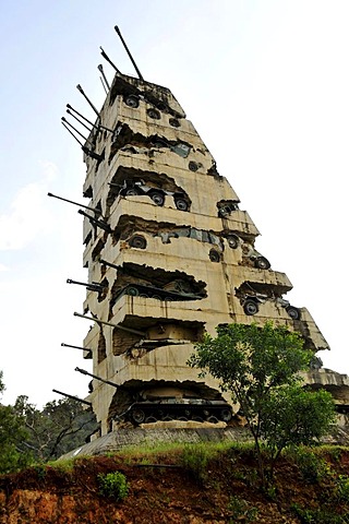 Tank Monument, commemorating the Lebanese Civil War 1975-1990, Beirut, Lebanon, Middle East, Asia