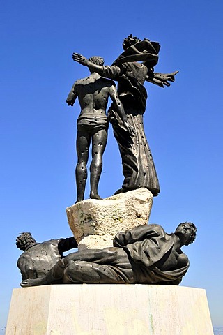 Martyrs' Memorial to the victims of the anti-Turkish uprising of 1914 in Martyrs' Square, Place des Martyrs, Beirut, Lebanon, Middle East, Asia