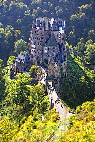 Burg Eltz castle, "Ganerbenburg", castle belonging to a community of joint heirs, 12th century, Muenstermaifeld, Moselle, Rhineland-Palatinate, Germany, Europe