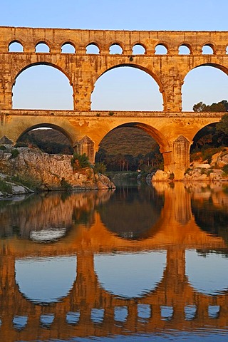 Pont du Gard at dawn, Roman aqueduct, Gard department, Provence, France, Europe