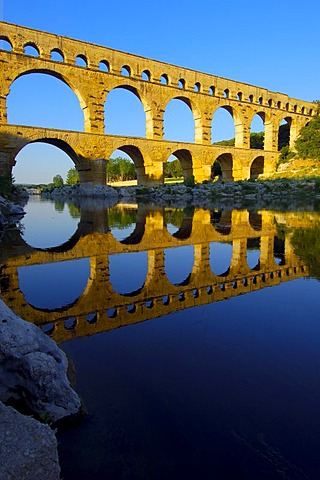 Pont du Gard, Roman aqueduct, Gard department, Provence, France, Europe