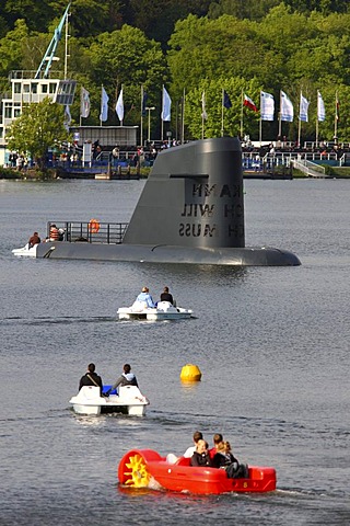 Ruhr Atoll, European Capital of Culture 2010, art installation on the Baldeneysee Lake, Essen, North Rhine-Westphalia, Germany, Europe