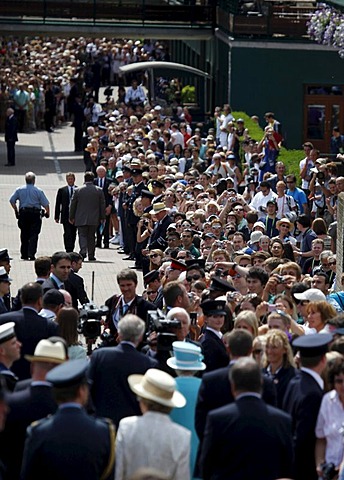 Queen Elizabeth II attending Wimbledon for the first time in 33 years, Wimbledon Championships 2010, Wimbledon, United Kingdom, Europe