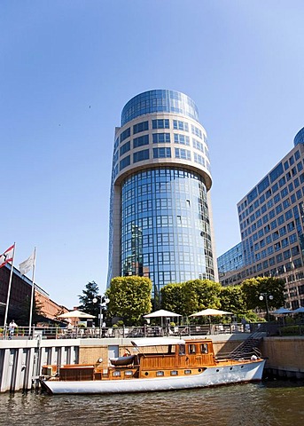 View from the Spree River to the Federal Ministry of the Interior at Spreebogen in Berlin, Germany, Europe