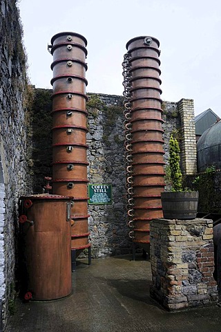 Still or distilling apparatus, Locke's Distillery, the oldest licensed whiskey distillery in the world, Kilbeggan, Westmeath, Midlands, Ireland, Europe