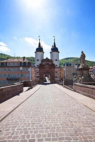 Old bridge gate at the south end of the Karl-Theodor Bridge or Old Bridge, Alte Bruecke, Heidelberg, Neckar, Baden-Wuerttemberg, Germany, Europe